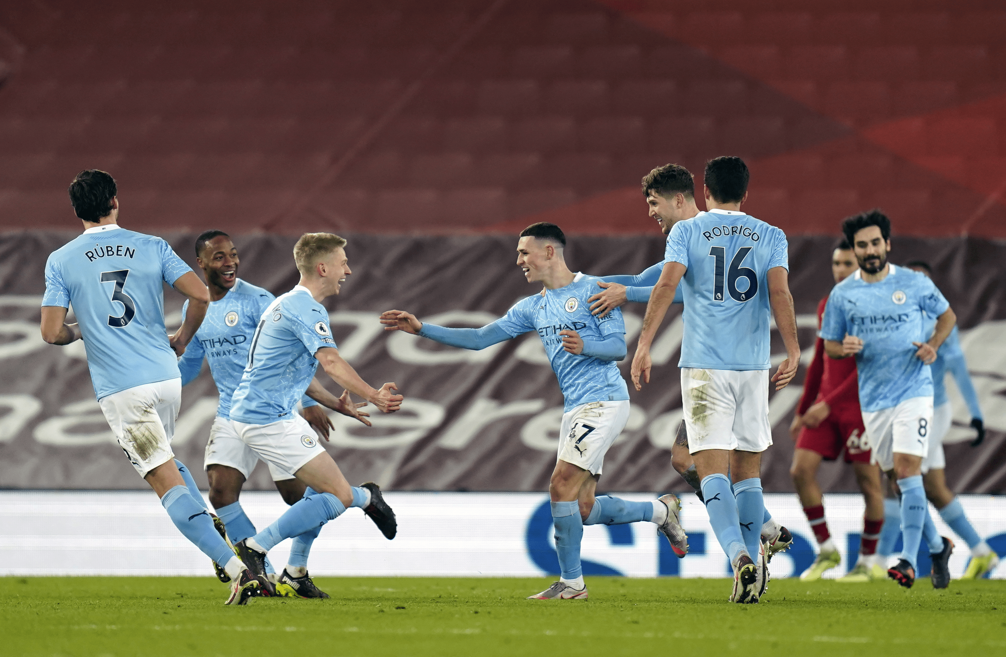 开云在线-集结日托特纳姆调整名单以备足总杯；更衣室发声环节打磨；底气十足；球队文化再被提及